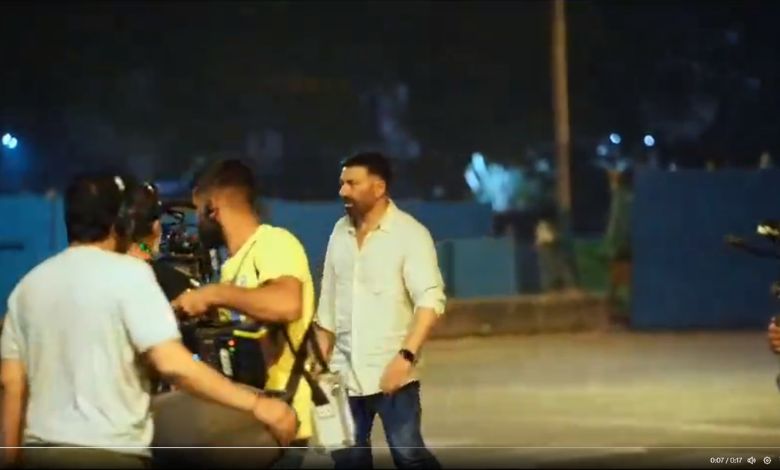 what is the authenticity of the video of sunny deol walking on the road drunk