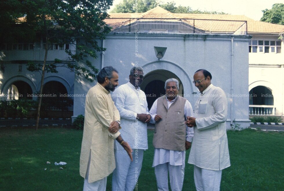 OLD PIC OF BJP LEADERS2