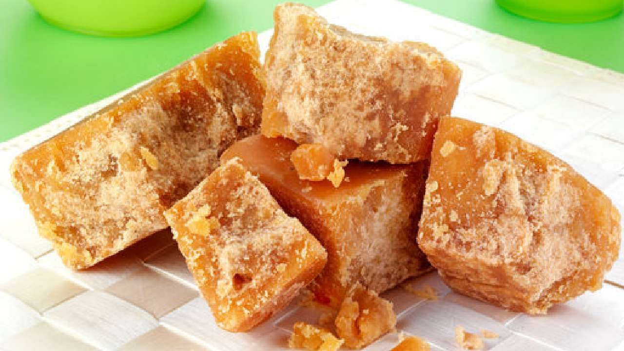 Why is it advised to eat jaggery in winter know