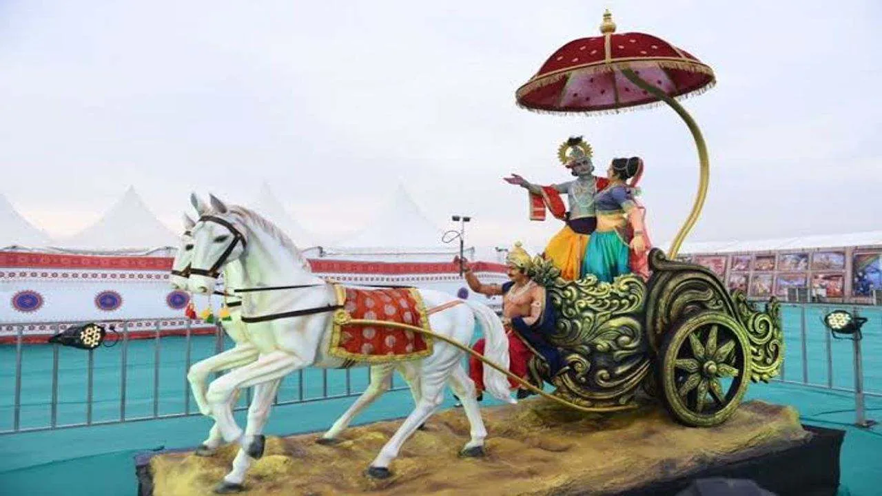 The historic Madhavpur fair started in Porbandar where the marriage of Lord Krishna and Rukmini took place.