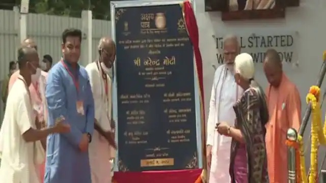 PM Modi inaugurates North Indias largest kitchen in Varanasi find out what are the features