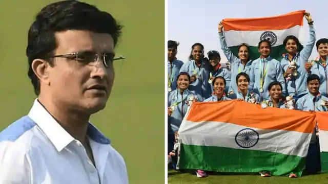 Congratulating the silver medal Ganguly took the womens team class