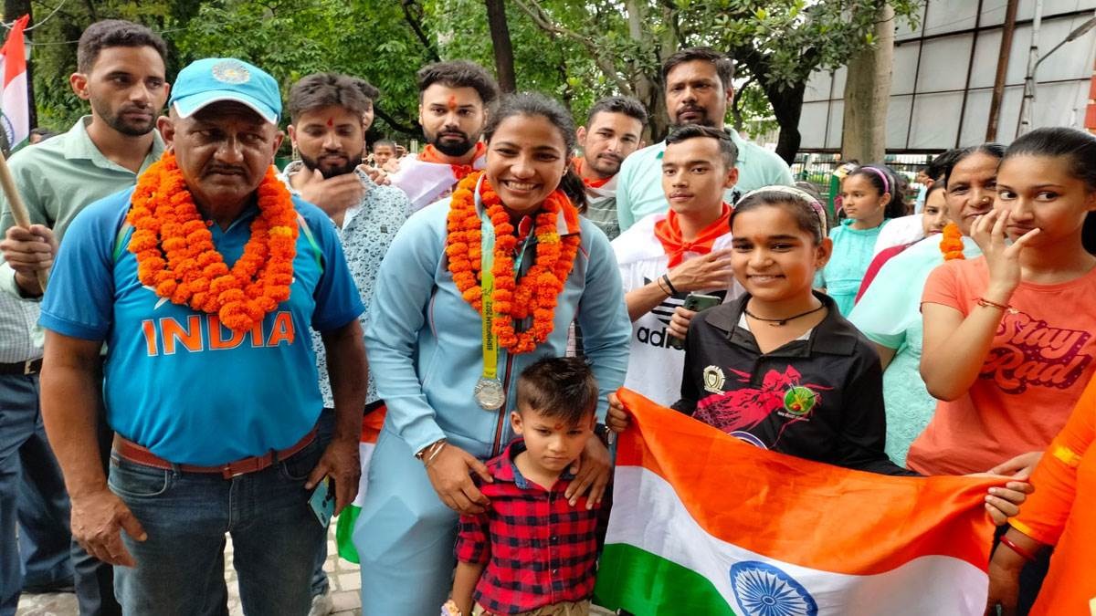 Cricketer Sneh Rana returns home after his best performance says Silver medal is more than gold