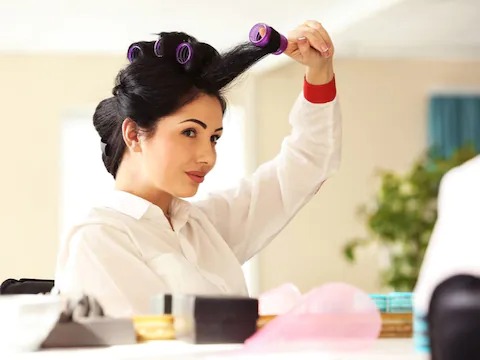 Curling rollers will damage your hair curl your hair naturally with these simple tips