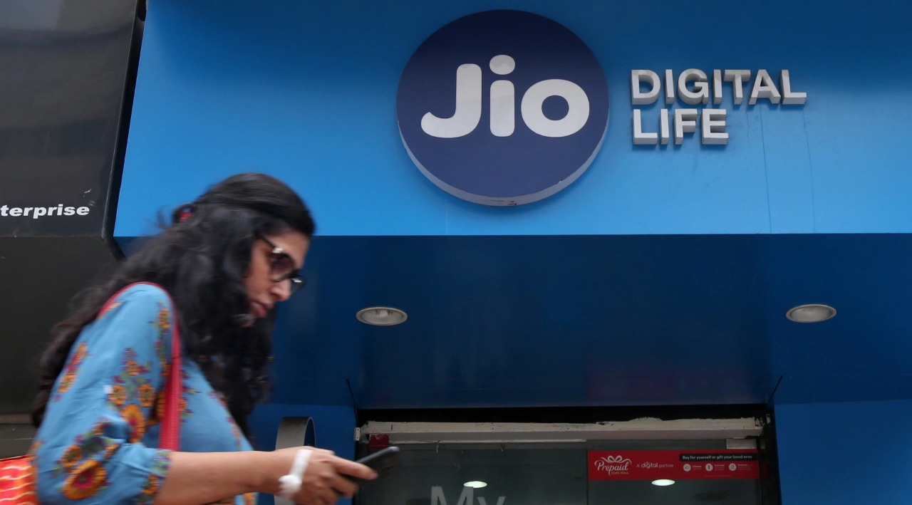 Jio 5G service announcement know the launch date Watch the live stream here