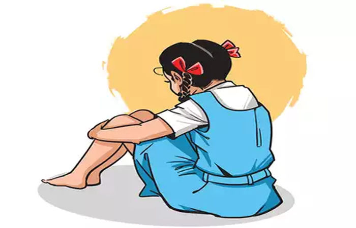 Vadodara A student who came for tuition was physically molested by drinking vodka