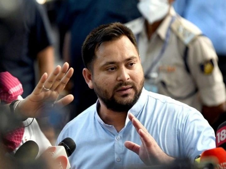 Will there be trouble with job scams Now CBI raids on Tejashwi Yadavs mall as well