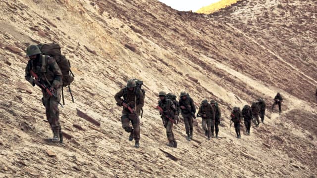 India wary of Chinese maneuvers army on LAC will not withdraw completely