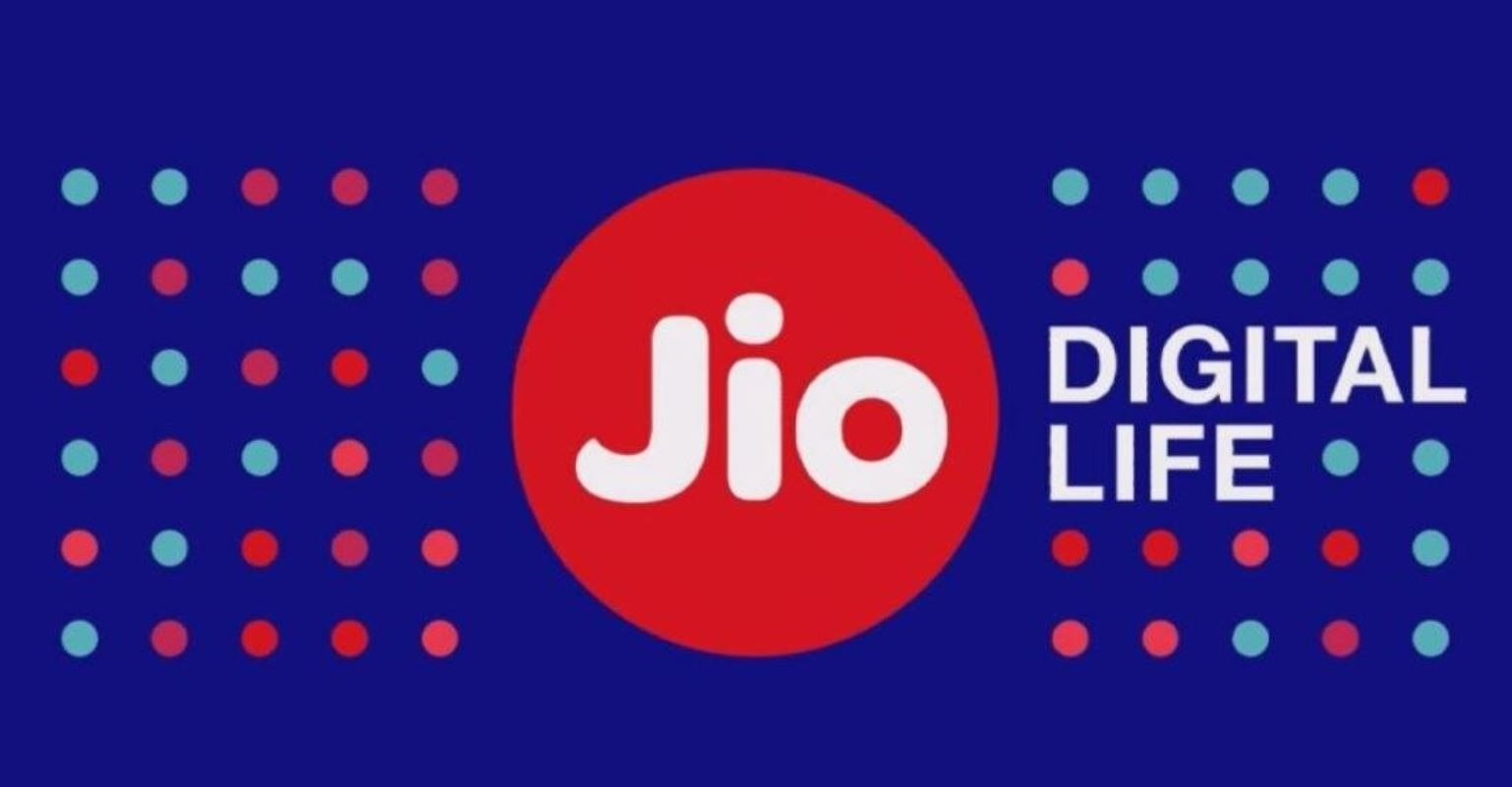 This prepaid plan of Reliance Jio lasts for a whole month instead of 28 days with data you will get many other benefits.